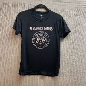 Women’s Urban renewal Ramones black short sleeve T-shirt